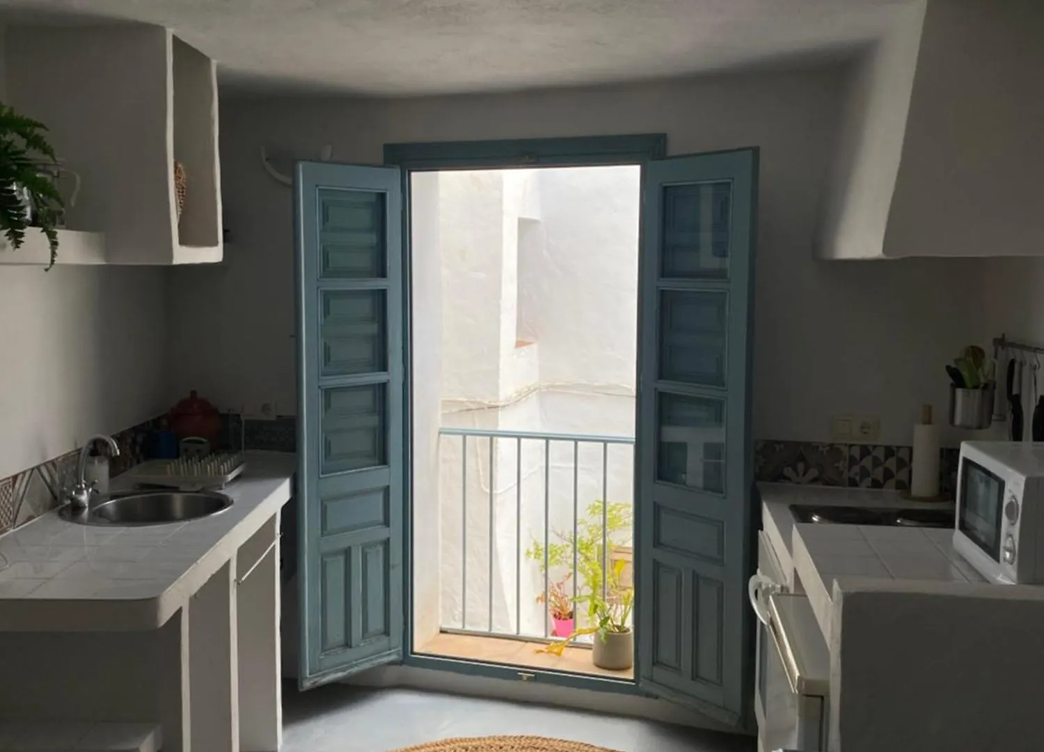 Village Town House With Sea Views And Roof Top Terrace Frigiliana